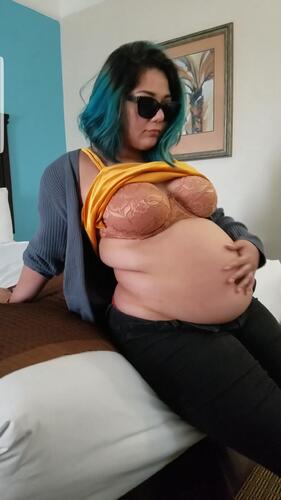 Hotel Belly Play Video Clips Curvy Bbw Curvage