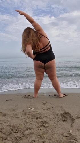 Morning Exercise At Sea Video Clips Curvy Bbw Curvage