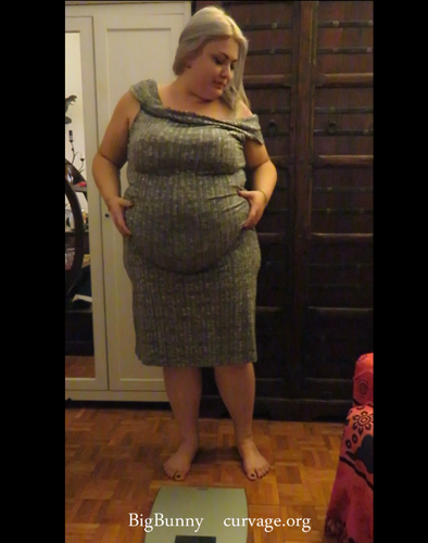 Weight after Xmass Dinner - Video Clips - Weight Gain - feeder/feedee