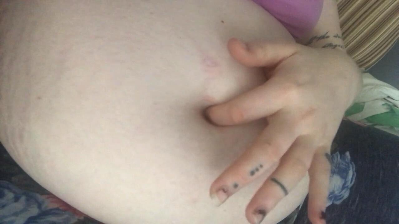 Guy Fingering Bbw Pussy