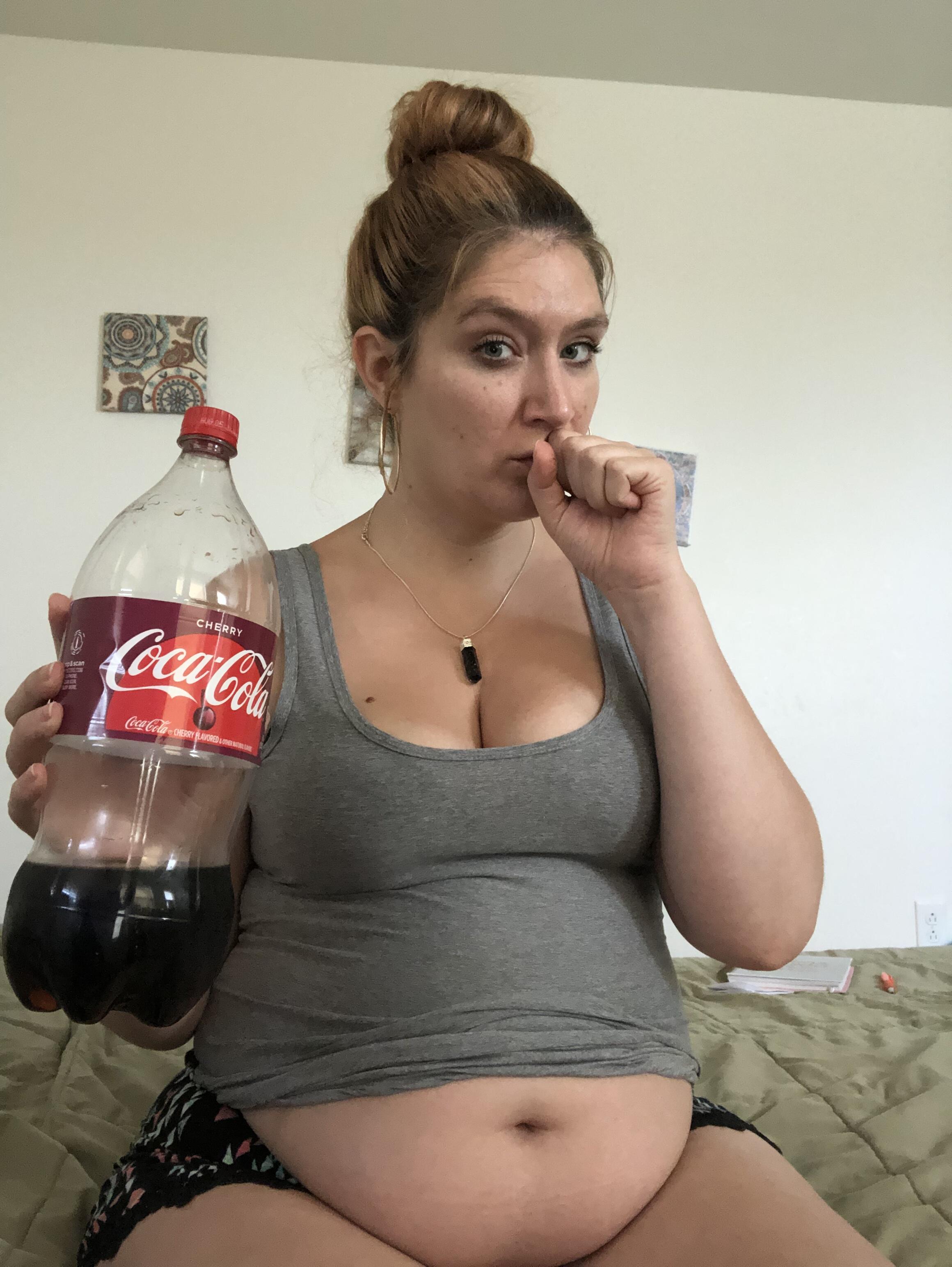 Huge Pregnant Belly Bbw