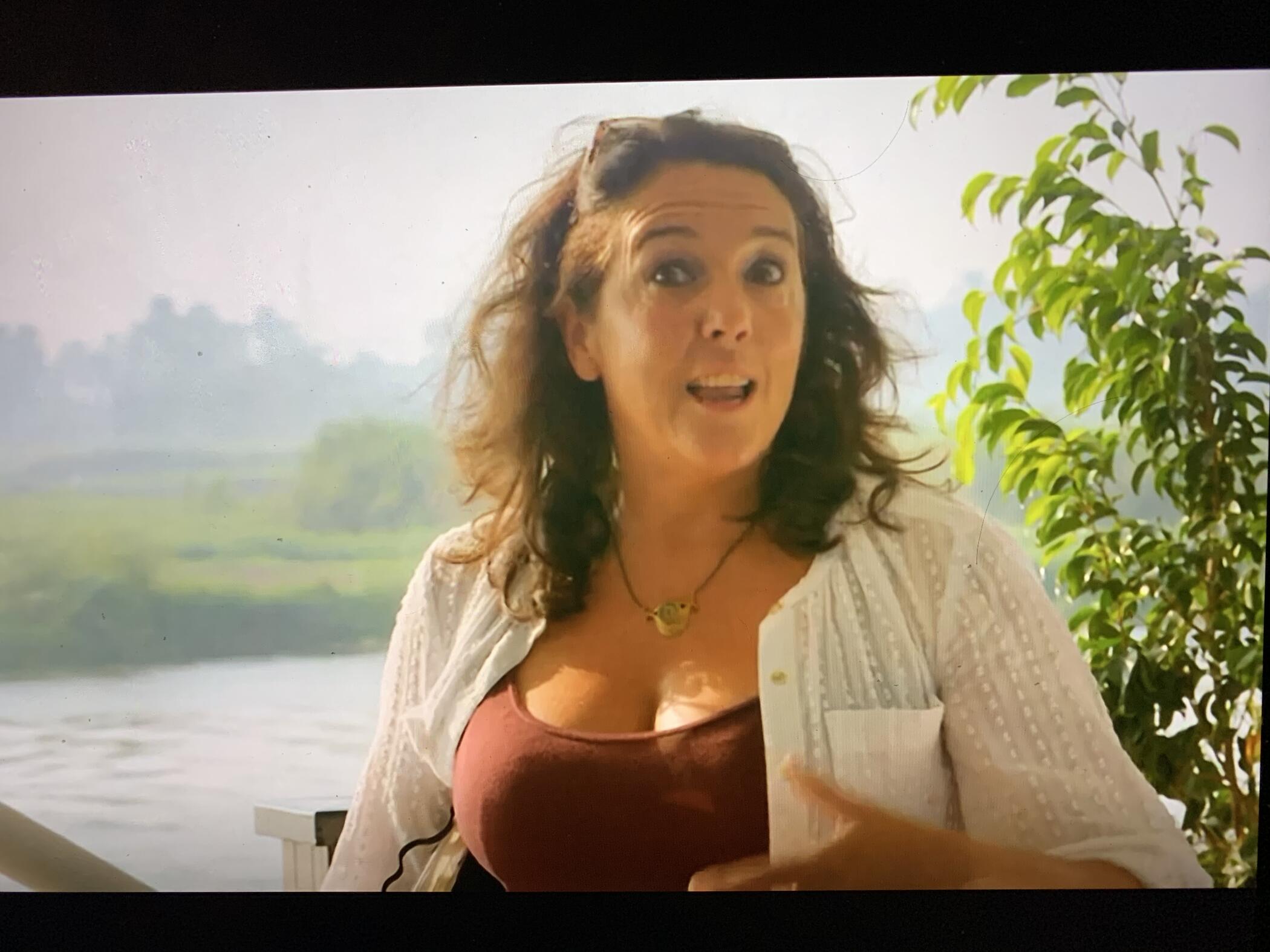 Bettany Hughes Boobs.