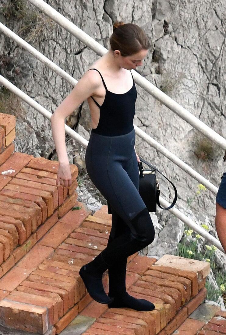 Emma Stone - Celebrities - Curvage