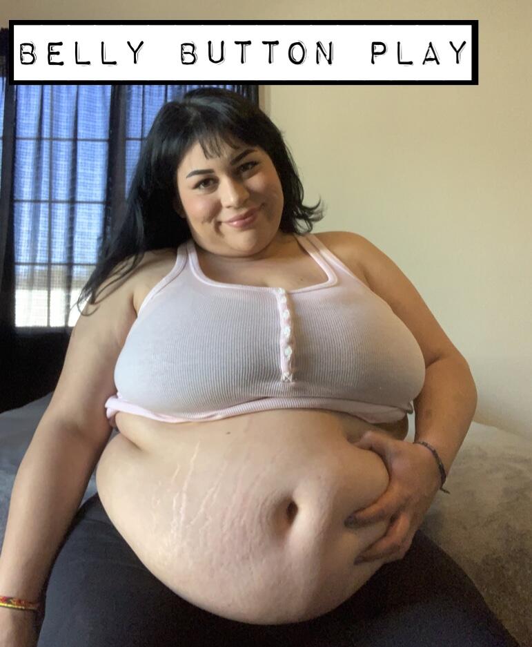 Bbw deep belly button