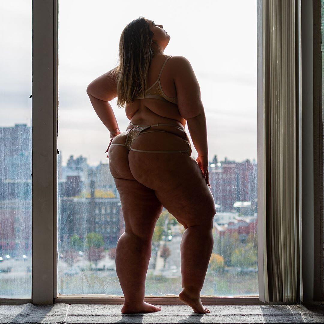 Joris “JoJo” Montijo (aka @curves.with.confidence) - Page 2 - Plus-Size  Models - Curvage