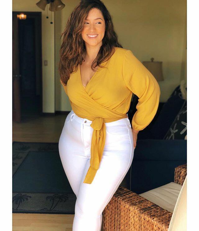 Erica Lauren - Page 12 - Plus-Size Models - Curvage