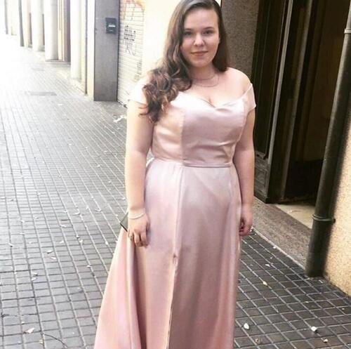 TOO FAT FOR MY PROM DRESS - Video Clips - Weight Gain - feeder/feedee ...