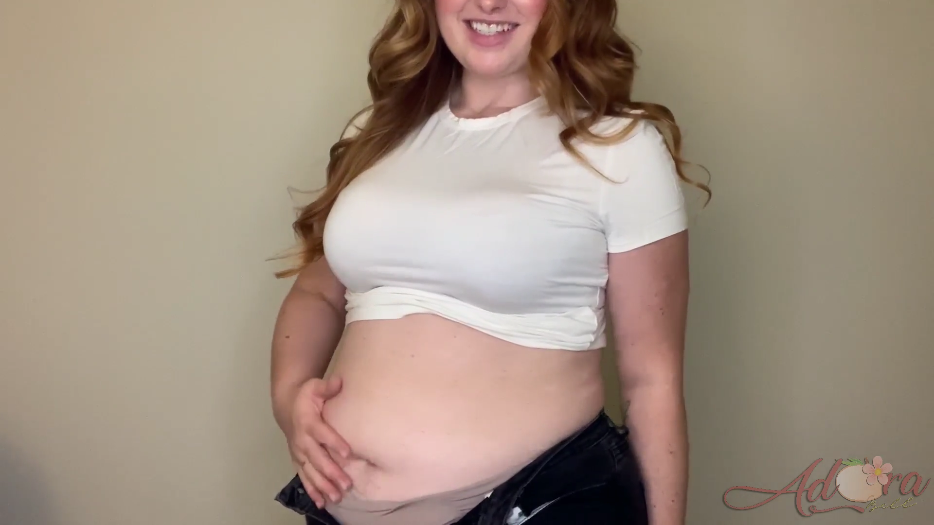 GF Wants to be your Fat Cow - Video Clips - Weight Gain - feeder/feedee -  Curvage