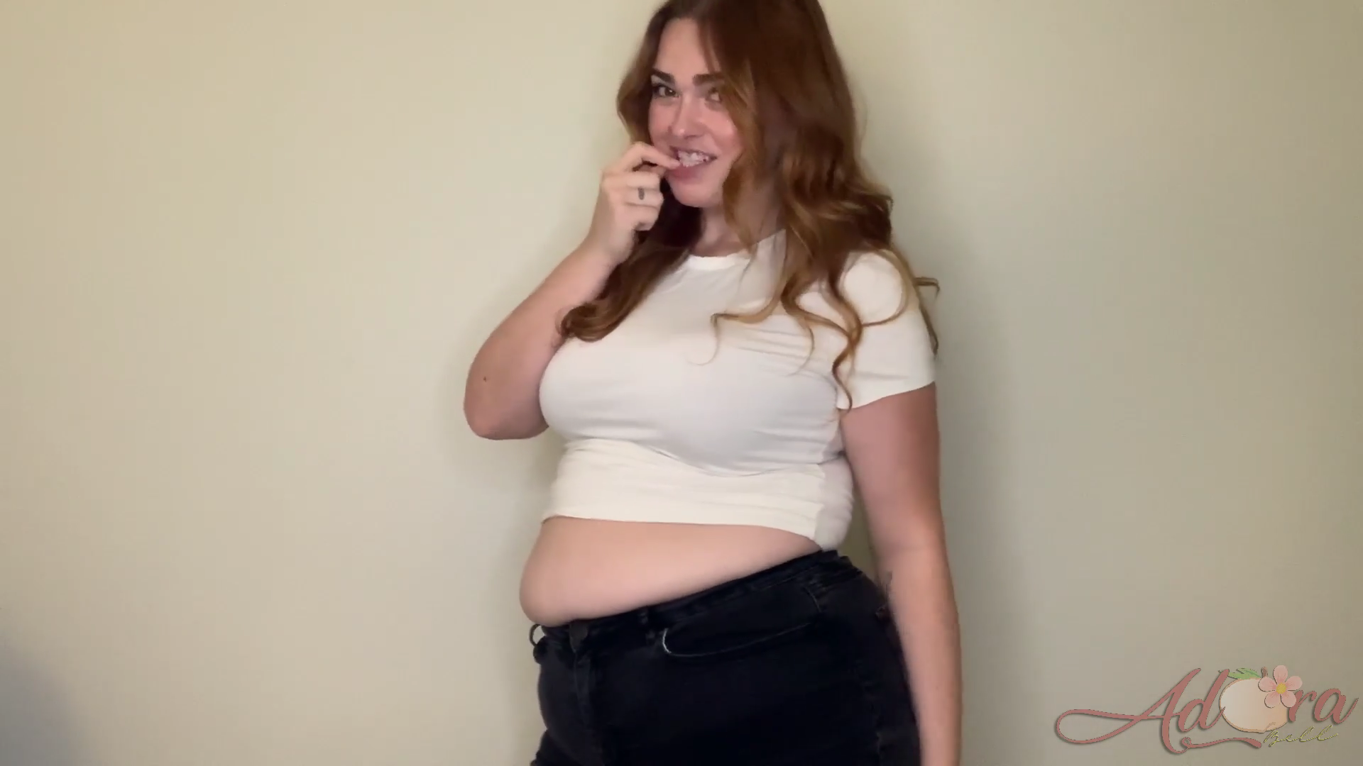 GF Wants to be your Fat Cow - Video Clips - Weight Gain - feeder/feedee -  Curvage