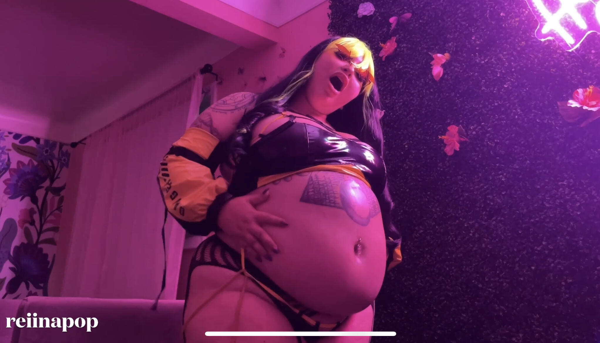 Cyberpunk Belly Expansion - Video Clips - Curvy BBW - Curvage