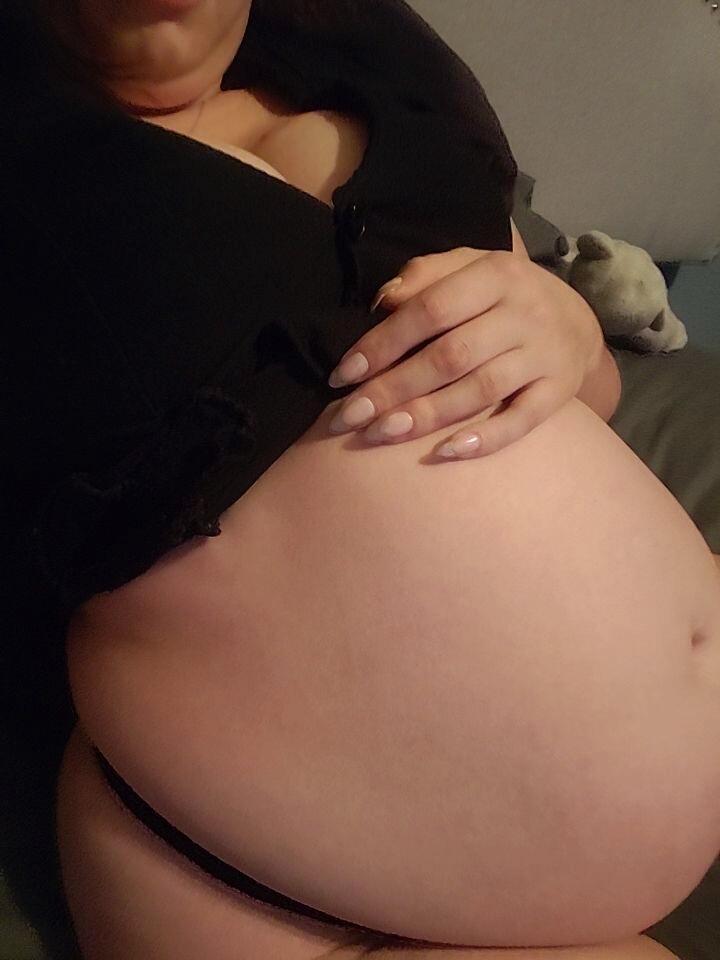 Belly pics