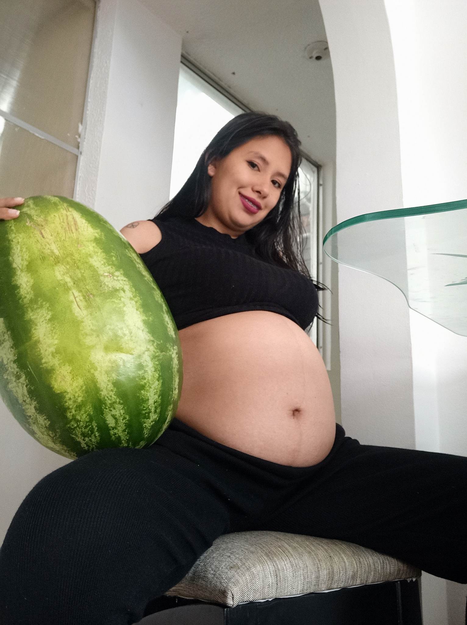 A giant watermelon for my tummy - Video Clips - Stuffing/Eating - Curvage