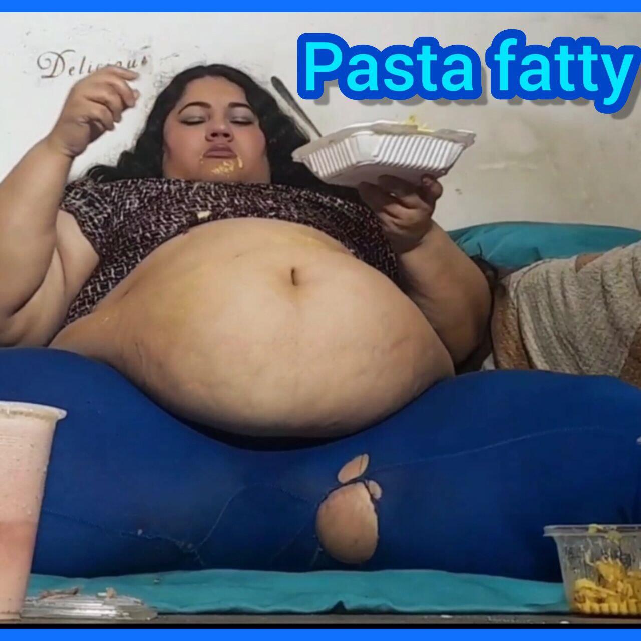 INTRO SALE]Carlys (U)SSBBW¡😍Pasta fatty[In 4legs, all angles and more!] -  Video Clips - SSBBW - Curvage