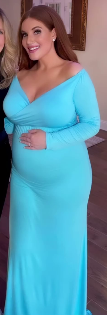 photo of Meg McNamara pregnancy