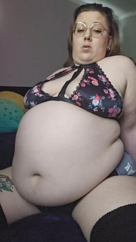 BBW Lolo - Your Girlfriend found Your Inflation Videos (inflates and deflates)