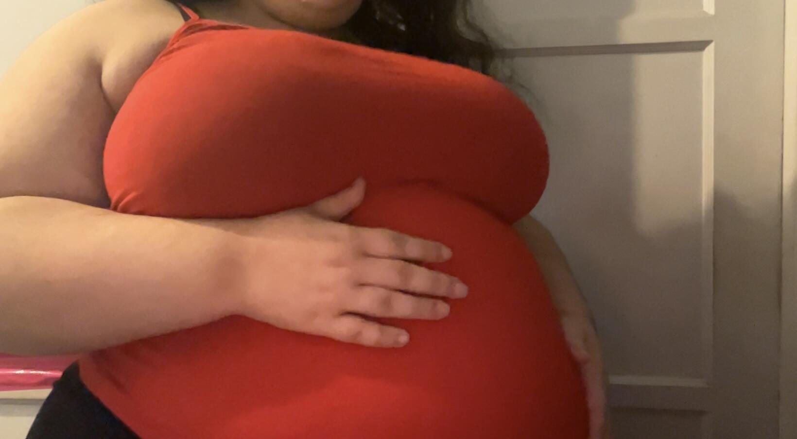 Smuggling You in My Belly (Vore) - Video Clips - Curvy BBW - Curvage